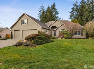6719 Prairie Ridge Dr NE, Olympia, WA 98516