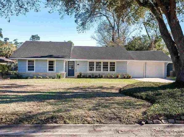 5645 Hooks Ave, Beaumont, TX 77706