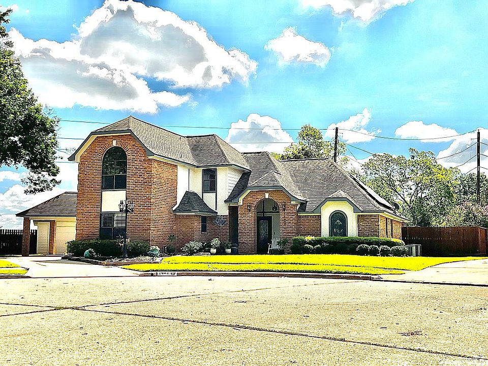 1st image of 1402 Copperfield Ct
