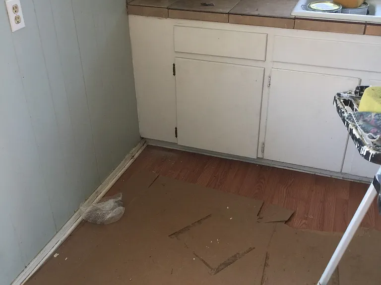 110 Perry St — Photo 6