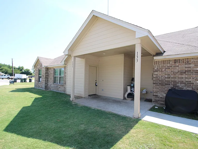 131 Sunburst Ct — Photo 5