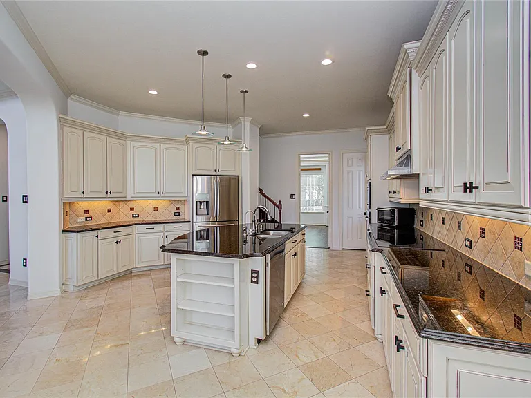 5226 Limestone Hill Ln — Photo 14