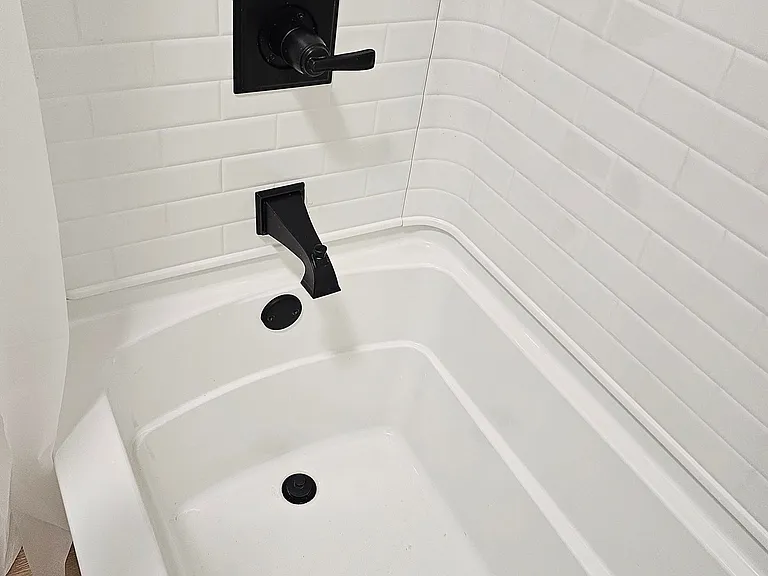 655 Chicago St #2 — Photo 14