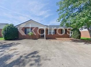 310 Deerpark Dr, Athens, GA 30605