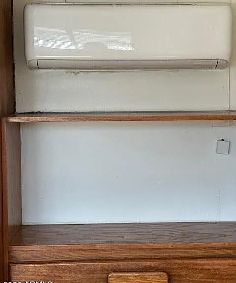 1340 E Missouri Ave — Photo 15