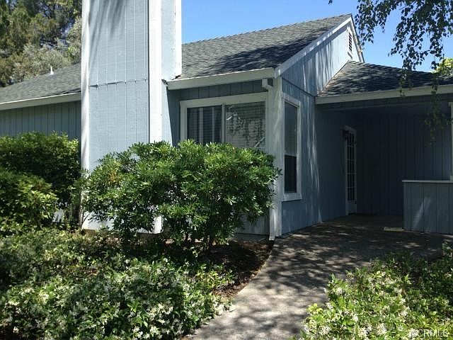 1st image of 106 Marina Dr N