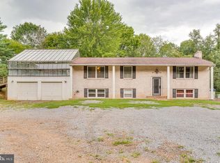 12605 Apple Harvest Dr, Martinsburg, WV 25403
