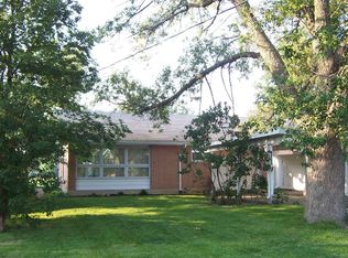 1513 Fairway Dr, Rantoul, IL 61866