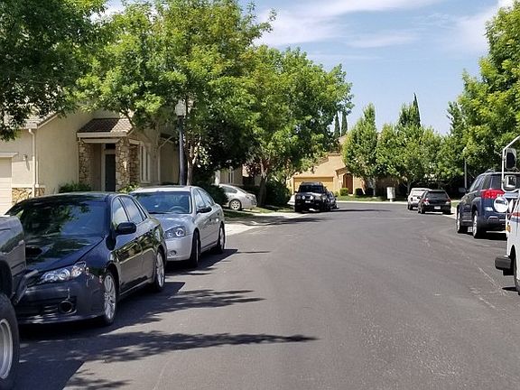 5th image of 443 Dragonfly Cir