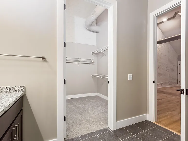 44 N High St #2A — Photo 15