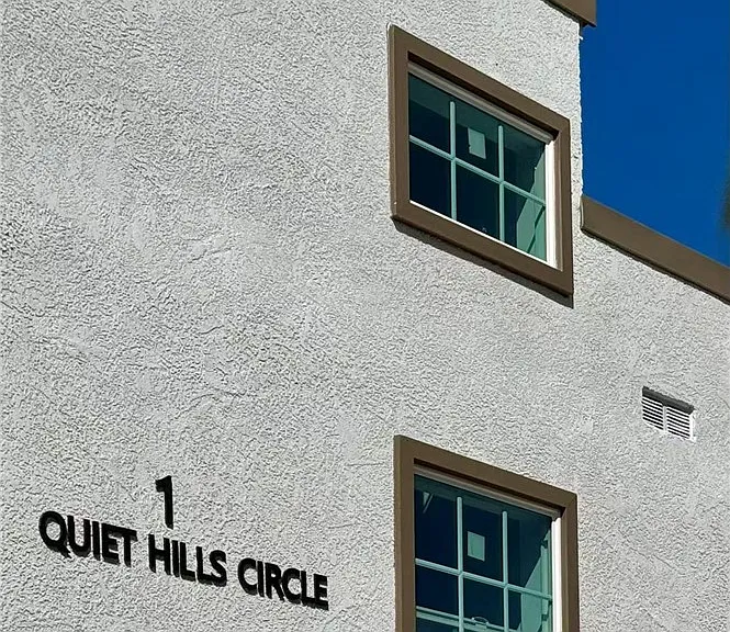 1 Quiet Hills Cir — Photo 4
