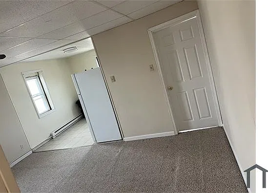 2 bed, 1000 sqft, $1,350 — Photo 3