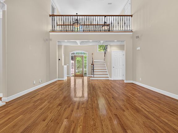 4th image of 314 Highland Lakes Blvd
