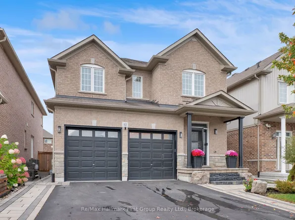 112 Roy Nichols Dr, Clarington, ON L1E 0H6