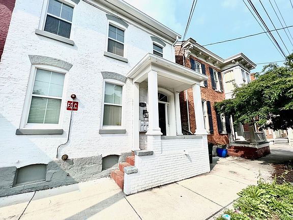 2nd image of 212 W Burke St #A
