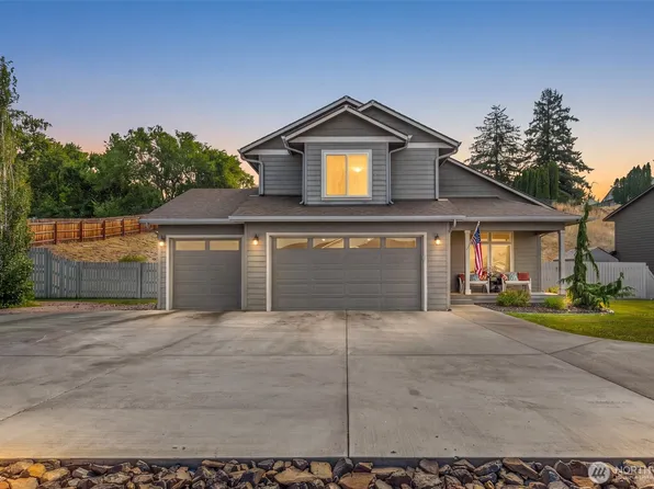 3143 NW Delcon Court, East Wenatchee, WA 98802