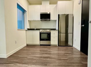 1545 NE 41st Ave UNIT 202, Portland, OR 97232