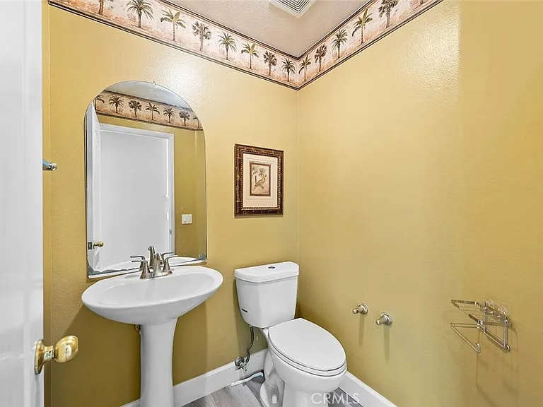 39 Colony Way — Photo 20