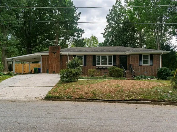 5261 Poplar Springs Rd, Stone Mountain, GA 30083
