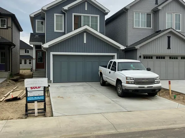 9871 226th St NW, Edmonton, AB T5T 7V2