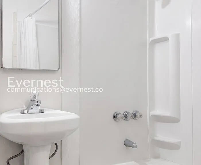 10106 NE 185th St #103 — Photo 11
