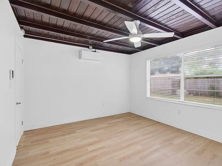 608 Fairfax Rd — Photo 27
