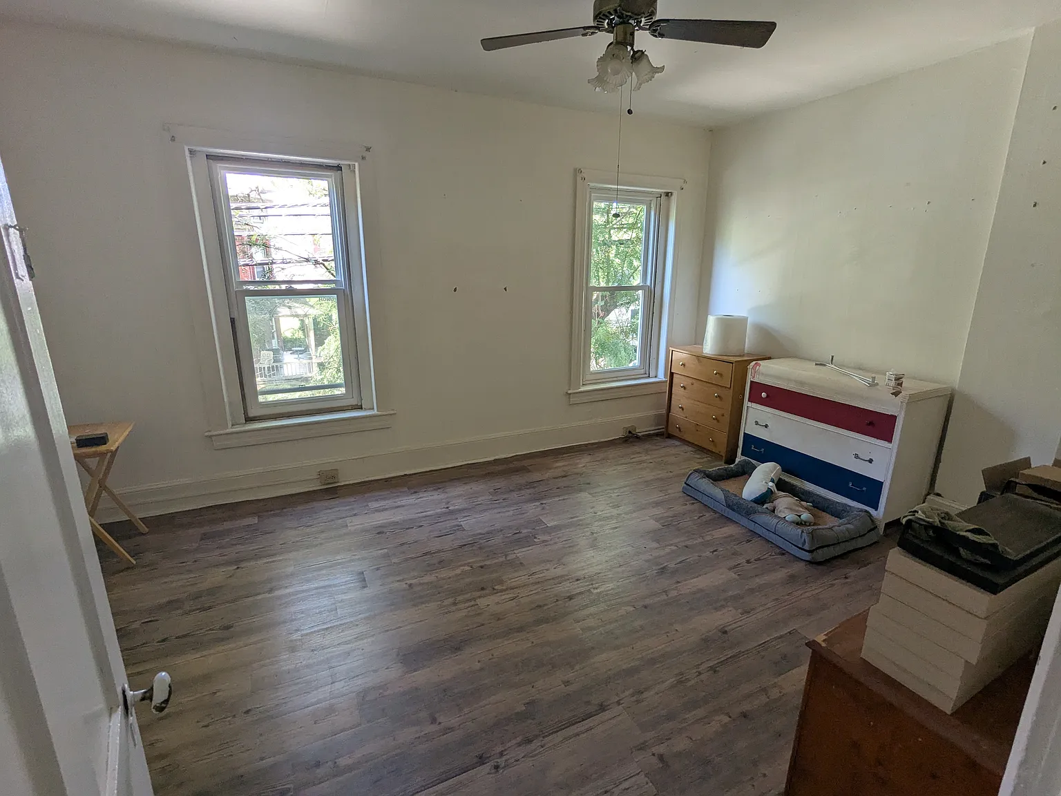 3 bed, 1.5 bath, 2772 sqft, $1,300 — Photo 3
