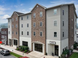 972 W Philadelphia St, Indiana, PA 15701