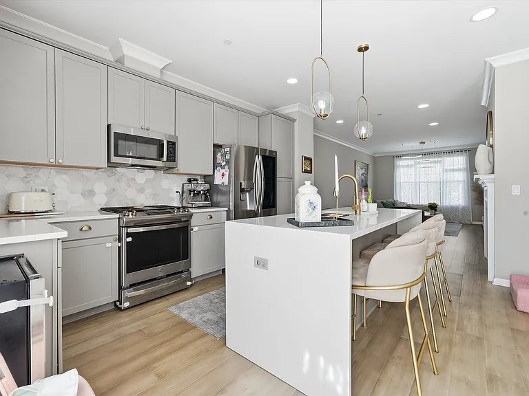 30W023 Brayman Ct — Photo 7