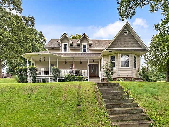 2nd image of 15196 Cincinnati Creek Rd