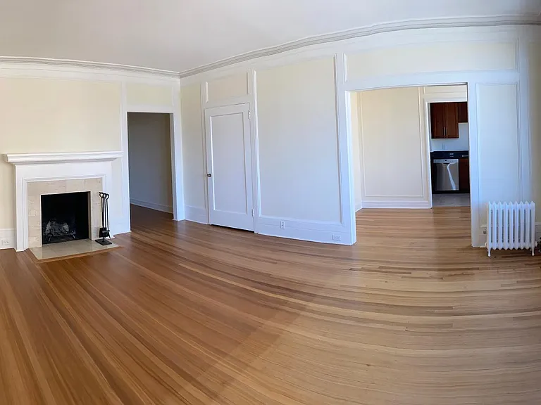 Crestview Apartments — Photo 30