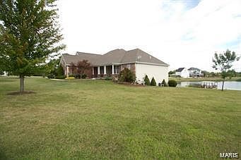 4th image of 80 Pine Lake Dr