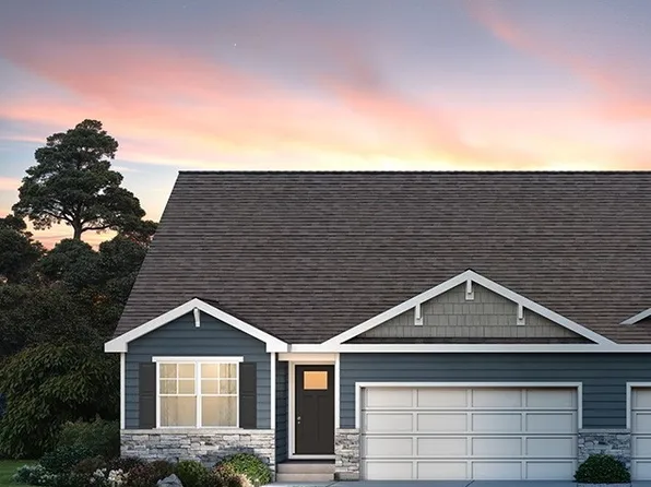 810A Concord Cir, Burlington, WI 53105