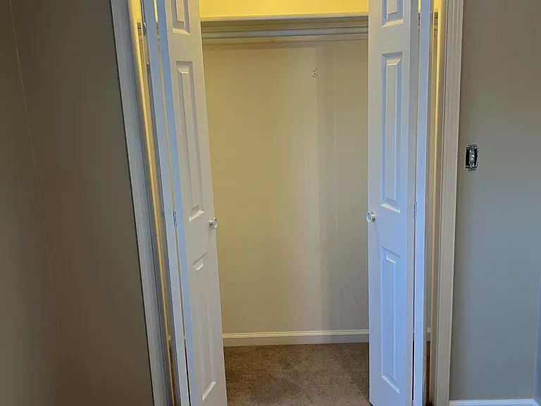 503 Aspen Way — Photo 32