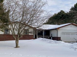 326 Washington St, Hawkins, WI 54530