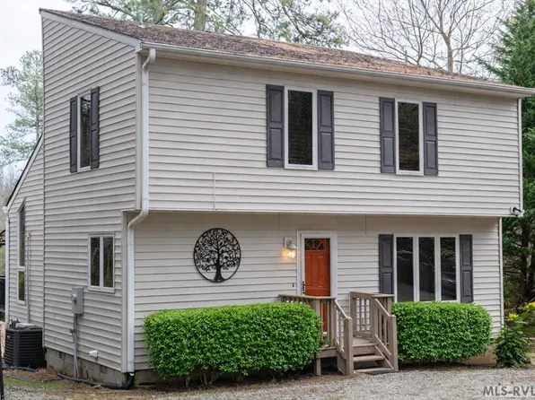 190 Blackridge Rd, Bracey, VA 23919