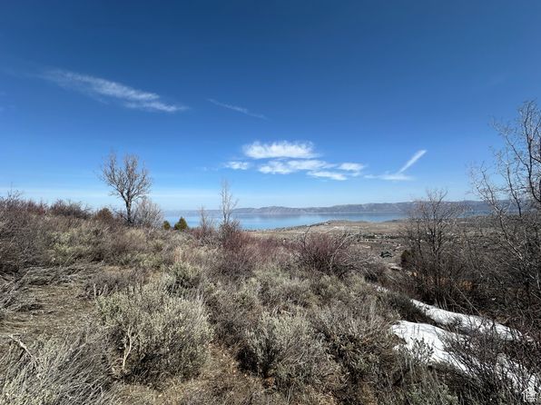 2539 S Sweetwater Pkwy, Garden City, UT 84028