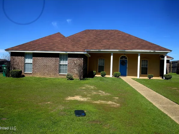 249 Callaway Cir, Byram, MS 39272