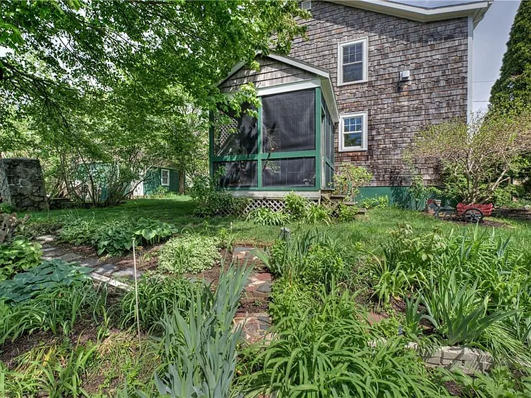 127 Foote St — Photo 10