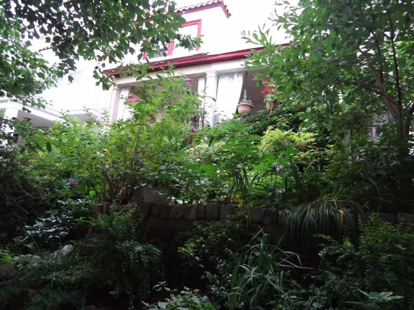 3425 Vaux St, Philadelphia, PA 19129