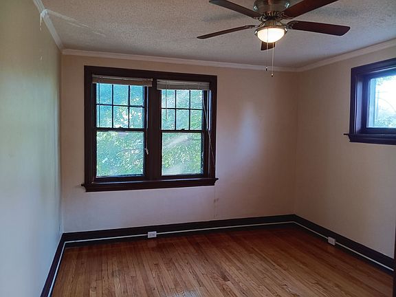 5th image of 6772 Dolan Pl #2E