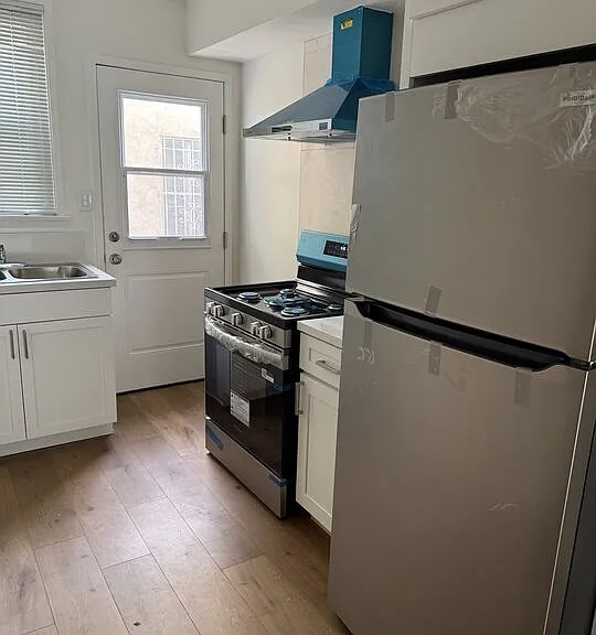 937 S Bedford St — Photo 6