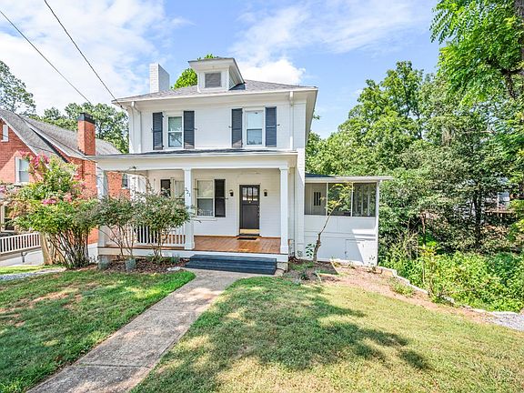 5th image of 321 Arlington St