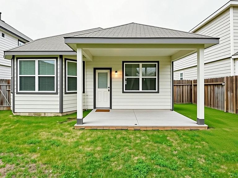 Listing photo 2