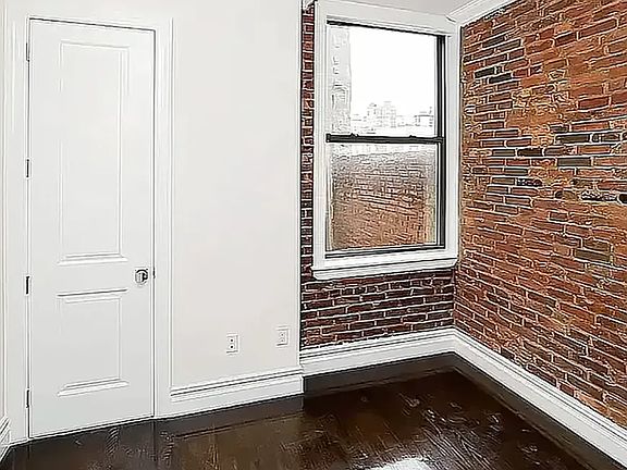 2nd image of 128 2nd Ave #B5