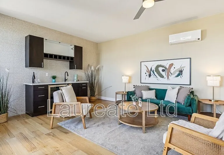 5438 Valentia St — Photo 25