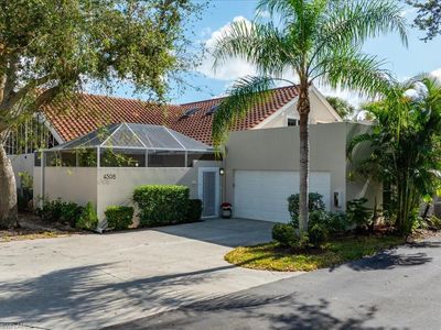 4508 Court WAY #23A, Naples, FL, 34109