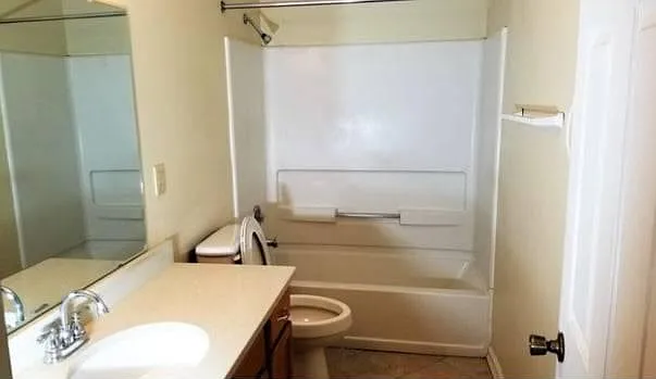 1420 Wabash Ave #1420 — Photo 6