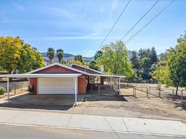 13721 Ridge Hill Rd, El Cajon, CA 92021
