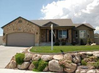 6203 W Indian Oak Dr, West Jordan, UT 84081
